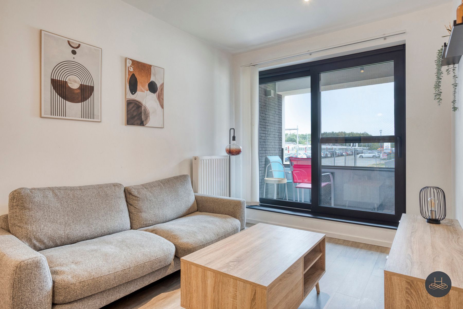 Lichtrijk, gezellig appartement met zeer goede verbindingen foto 9
