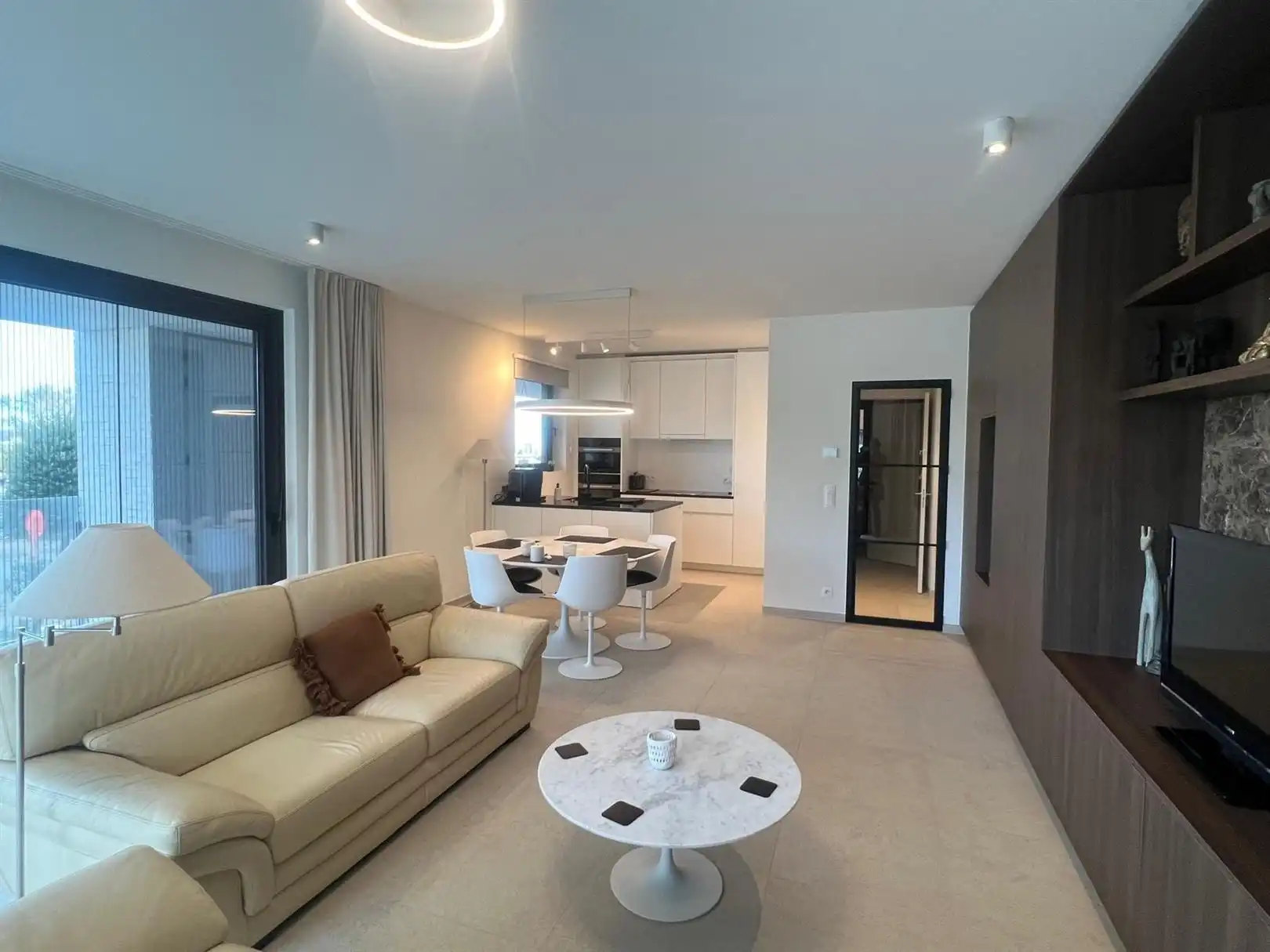 Exclusief hoekappartement 3 slpk, 2 badk in topgebouw Jan Turpin foto 5