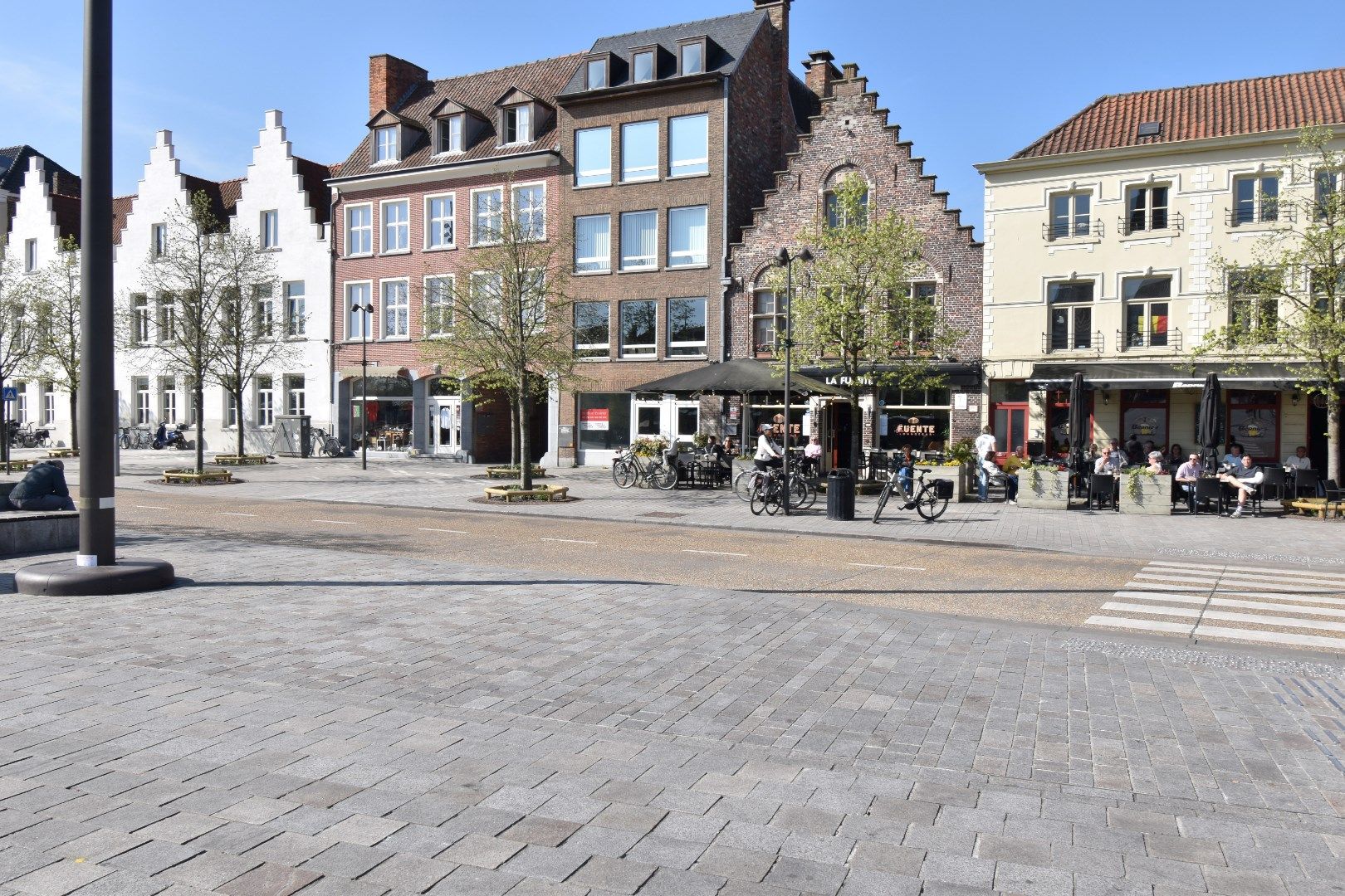 Ruime kantoorruimte ( 95 m2 ) gelegen op 't Zand te Brugge  foto 22