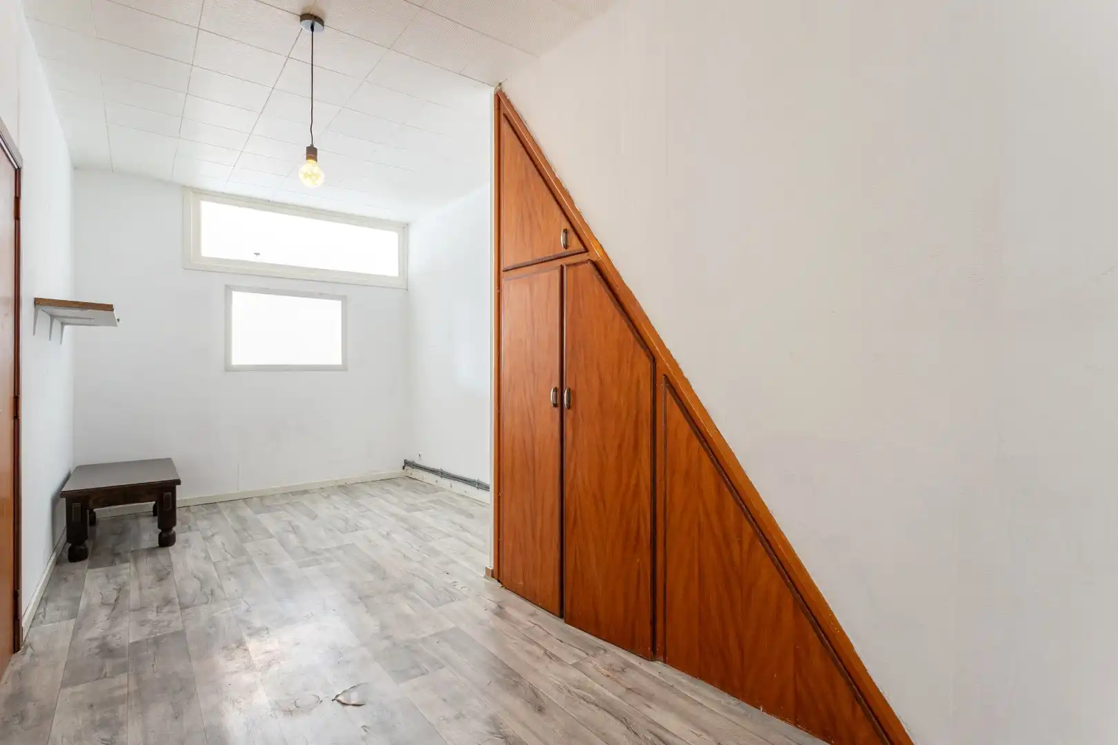 Handelsruimte met woonst op een gunstige ligging foto 17