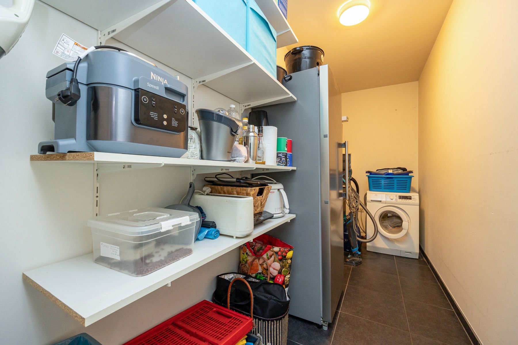 Ruim duplex-appartement (144m²) met 3 slaapkamers, 2 badkamers, 2 terrassen, zolderberging en autostaanplaats. foto 7