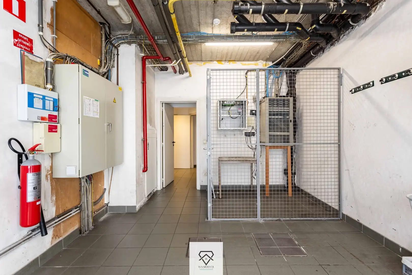 Uniek hoekgebouw (737 m²) in Gent: Direct instapklaar óf herontwikkeling tot appartementen foto 13