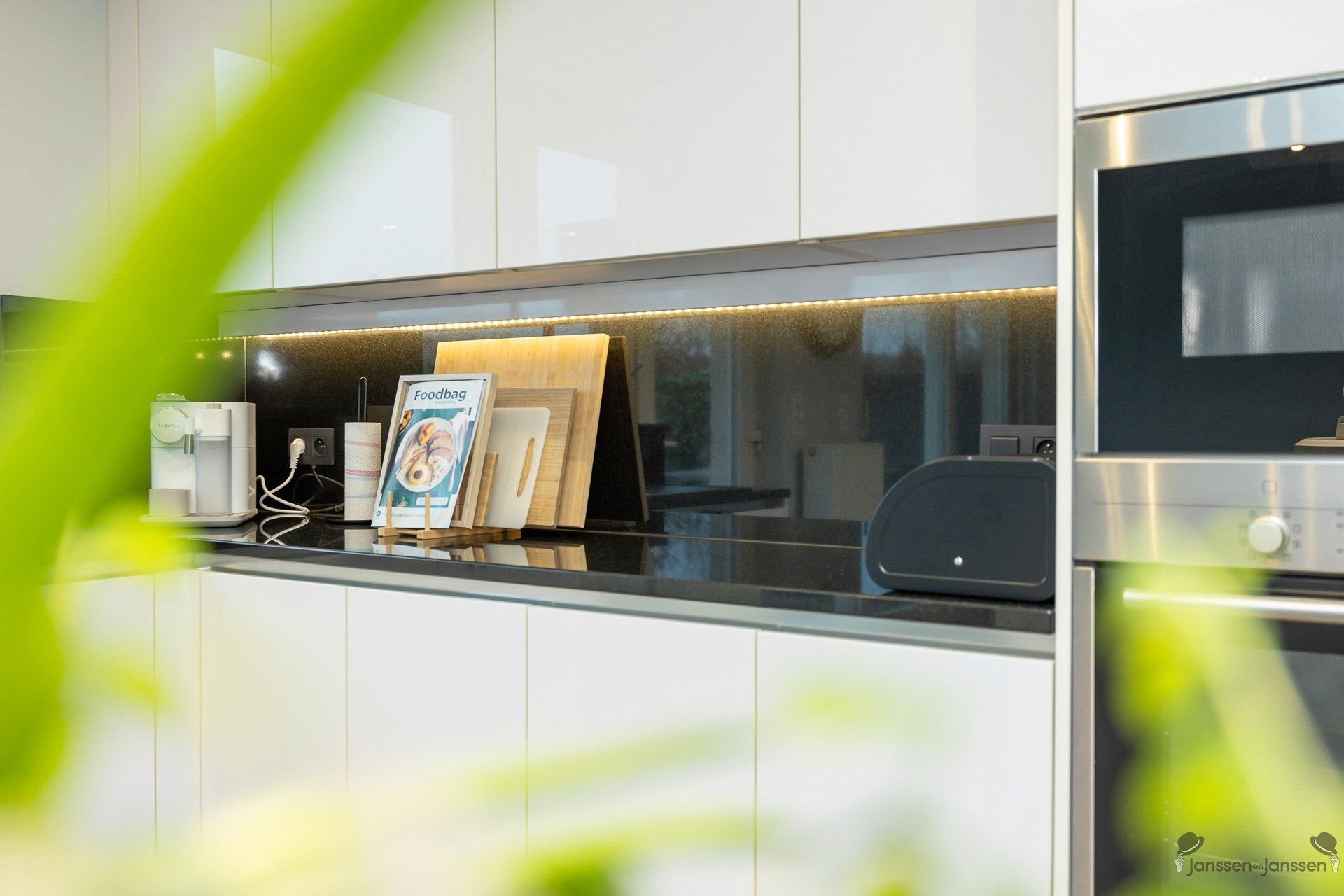 Moderne en energiezuinige gezinswoning met luxe buitenruimte in Hamme  foto 8