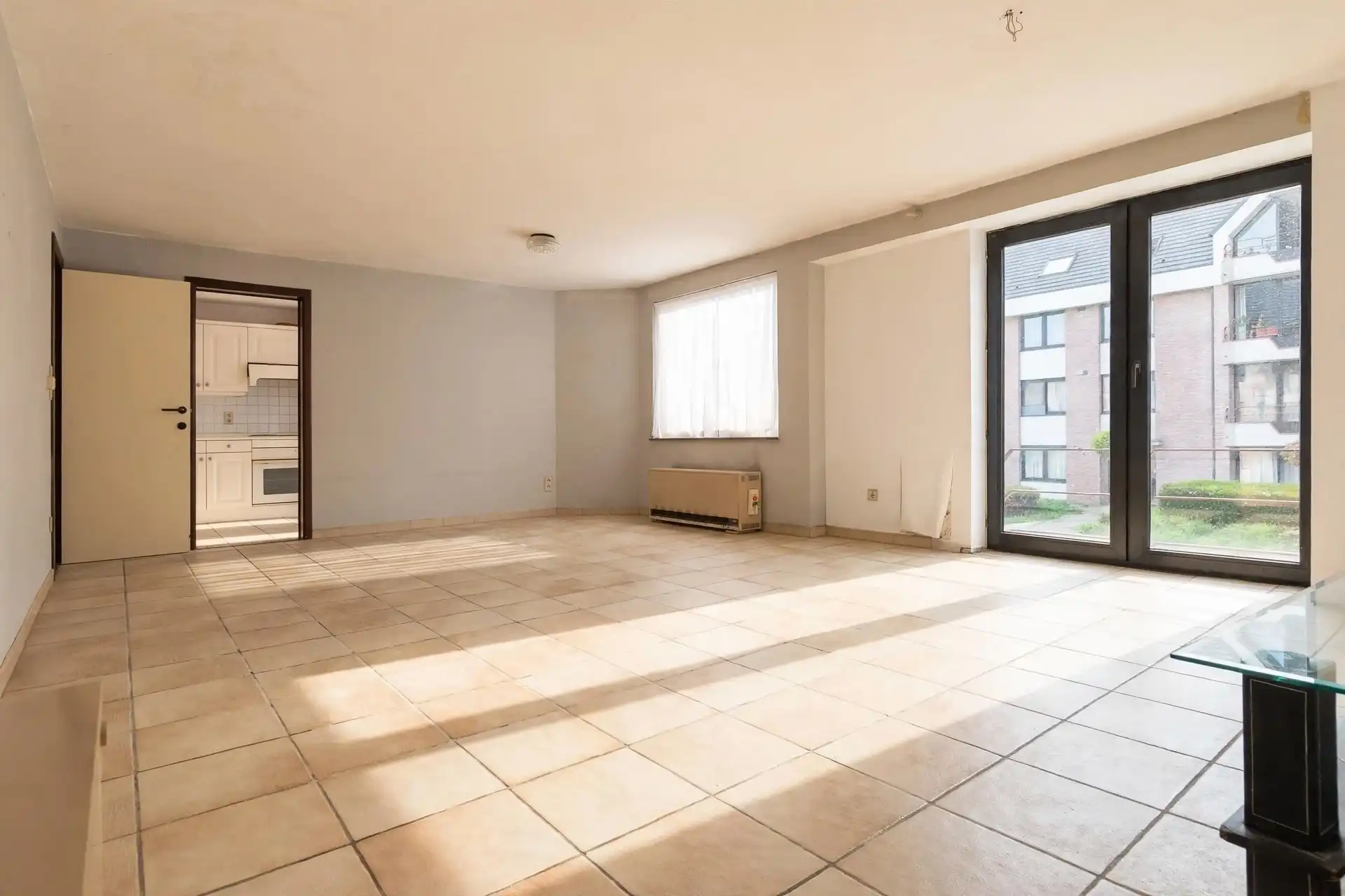 Ruim appartement met drie slaapkamers en staanplaats te Gijzegem foto 5