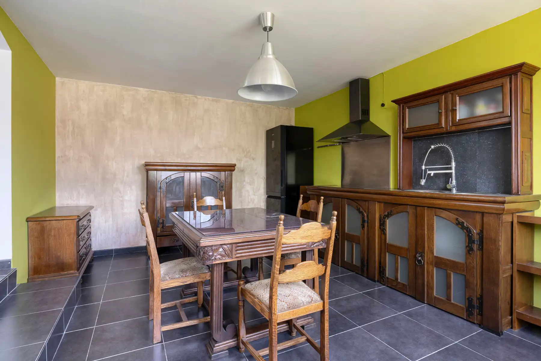 Uitzonderlijk ruime woning in landelijke omgeving foto 13