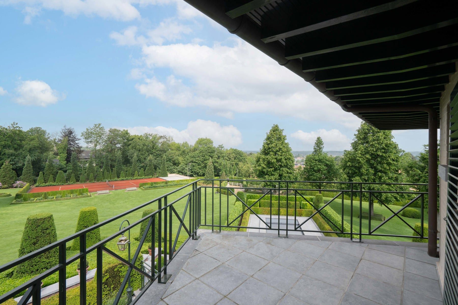 Villa op ruim perceel met ontwikkelingspotentieel te WINKSELE foto 6