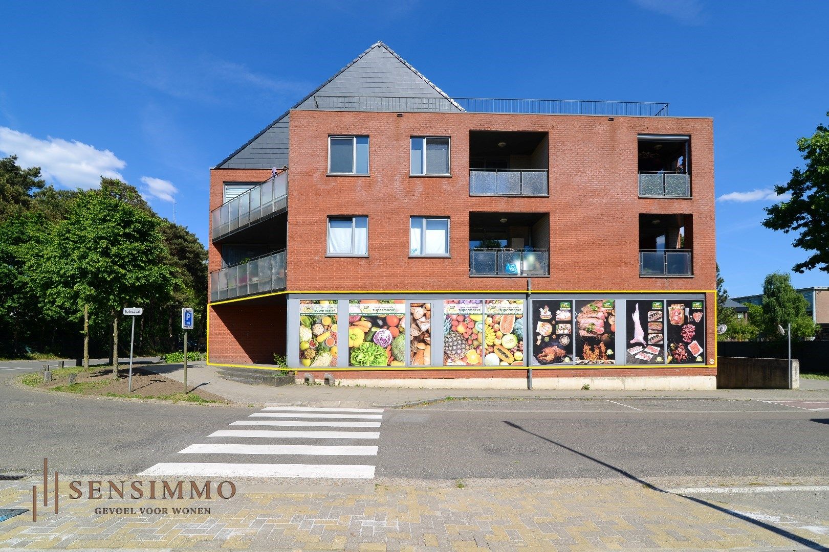 Ruim Handelspand nabij de populaire winkelstraat Hoevenzavel, Genk foto 13