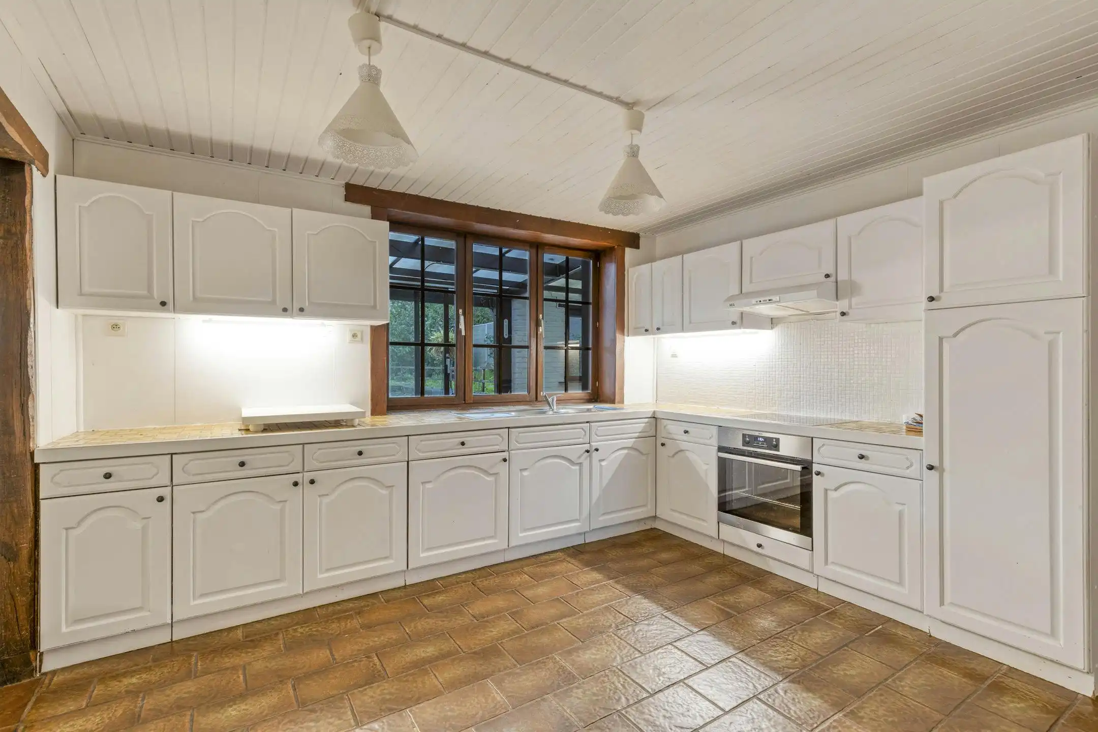 Rustig gelegen huis te koop in Pajottegem foto 3