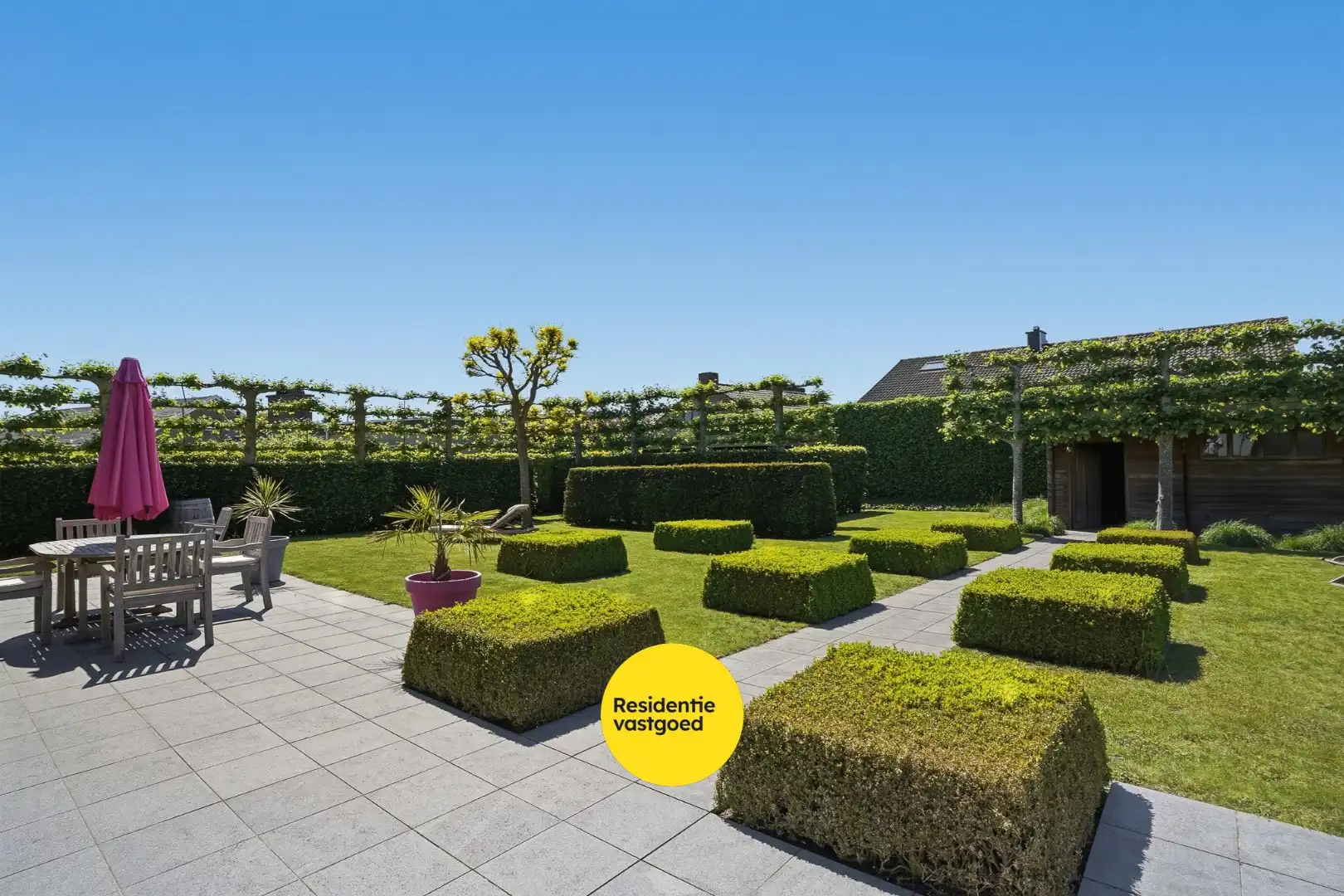 Alleenstaande woning met zonnige tuin op 980 m² foto 24