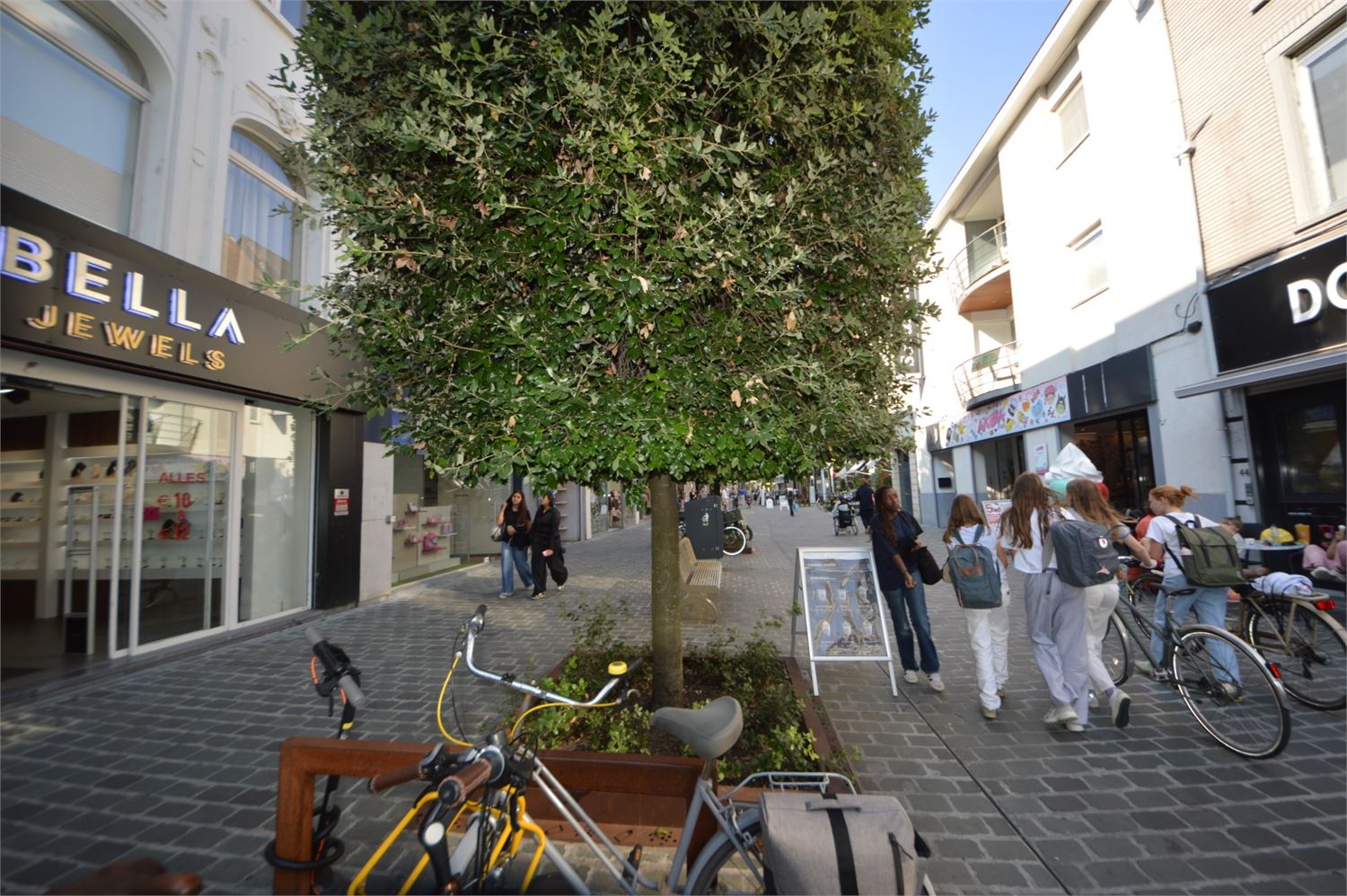 COMMERCIEEL PAND LANGE ZOUTSTRAAT foto 5