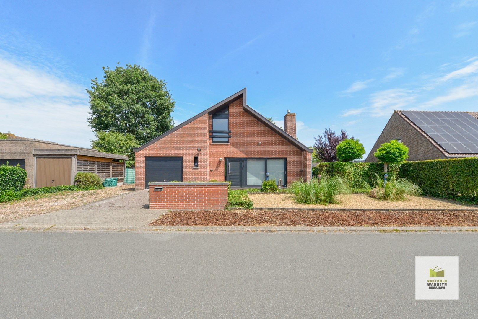 Vrijstaande woning op 700m2 met 3 slpk en zonnige tuin in doodlopende wijk te centrum Wingene foto 2