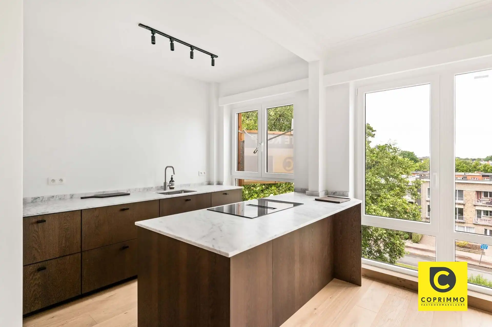 Prachtig gerenoveerd appartement foto 4