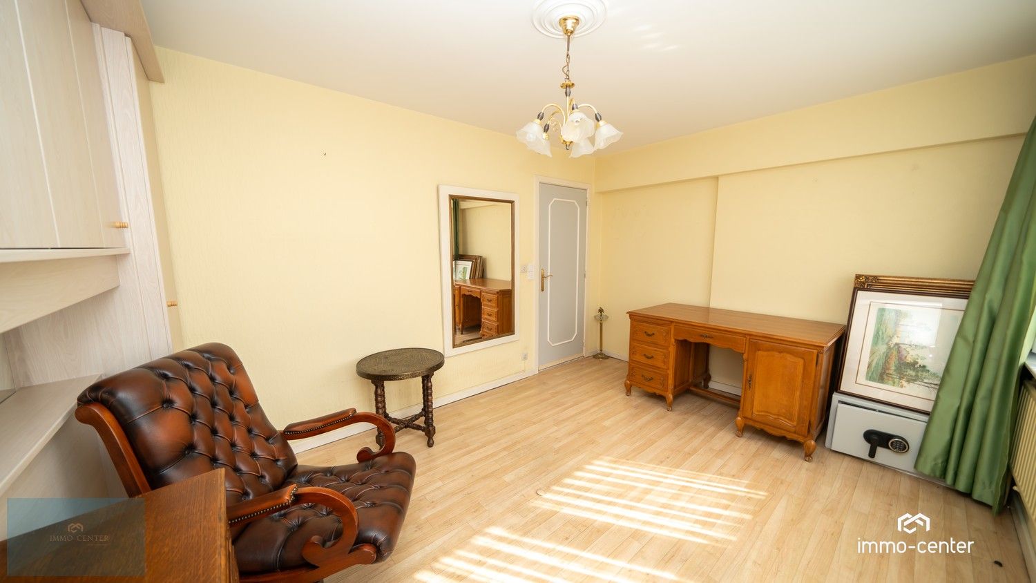 🏡 Instapklaar appartement met 2 slaapkamers in hartje Genk – Winterslagstraat 48 bus 4 foto 10