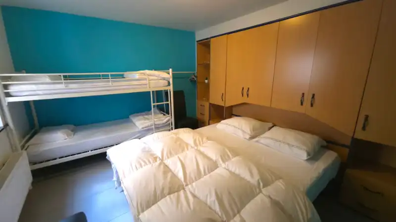 Unieke kans op de Zeedijk – Ruim 2-slaapkamerappartement aan een scherpe prijs! foto 8
