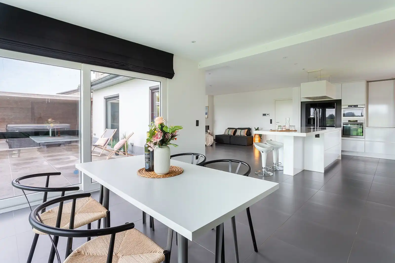 Luxueuze villa met open zicht foto 7