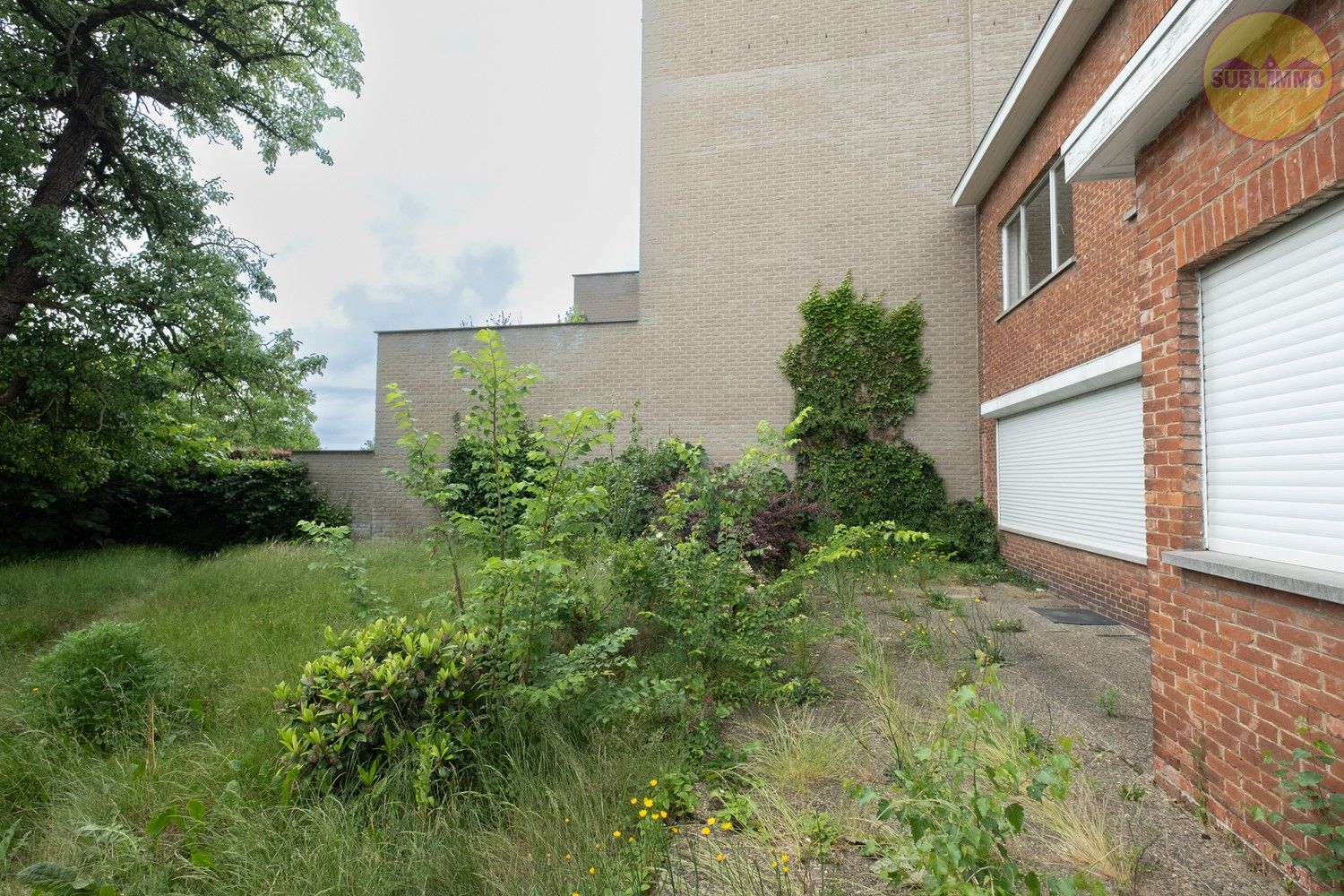Op te frissen woning met 5 slaapkamers te Tessenderlo-Ham foto 26