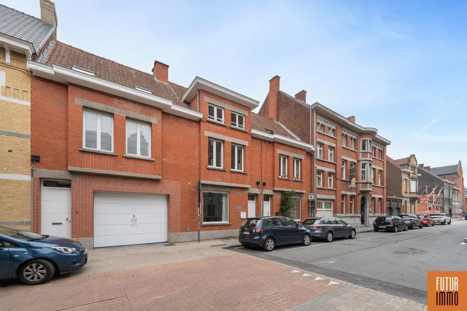 Instapklare rijwoning vlakbij stadscentrum foto 21