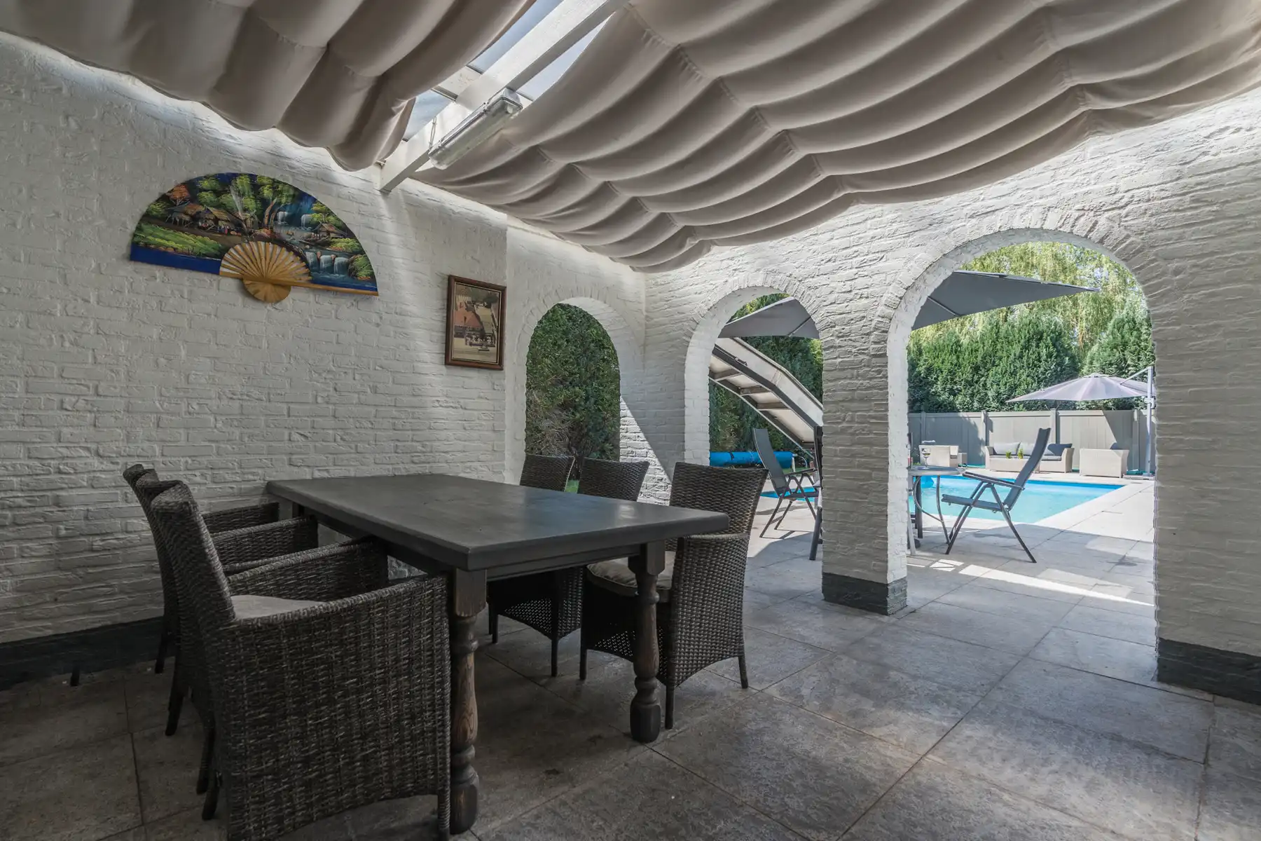 Gerenoveerde vrijstaande villa met verwarmd zwembad foto 22