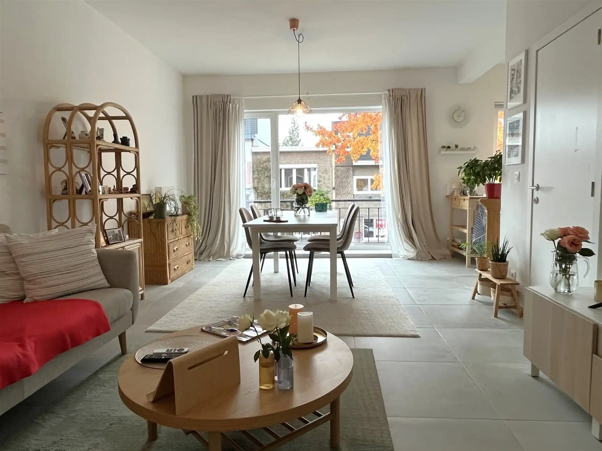 Appartement met 2 slaapkamers en terrasje! foto 3