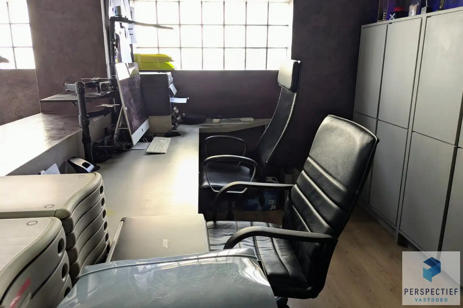 BEZOEKMOMENT ZATERDAG 25/04 VAN 14U TOT 16U | Ruime, instapklare woning met 4 slaapkamers, garage en magazijn op 970 m² foto 12