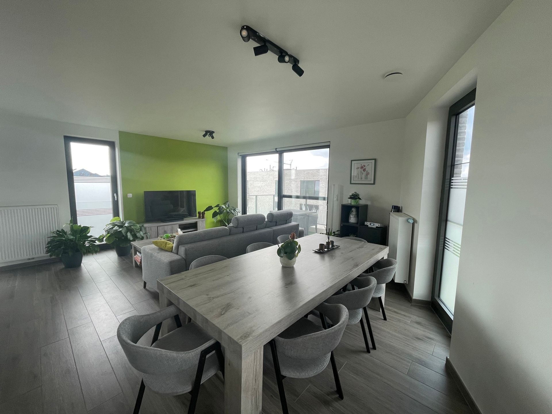 Prachtig instapklaar tweeslaapkamer appartement foto 4
