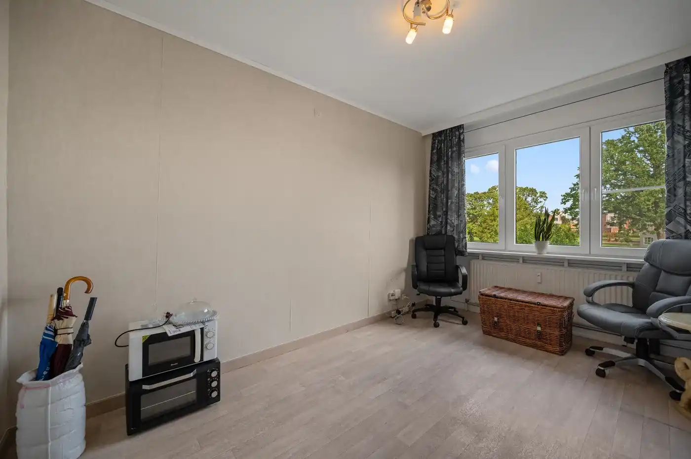 Instapklaar 2-slaapkamer appartement met garage in het hart van Tienen foto 9