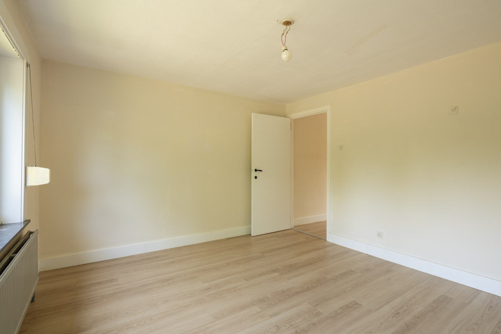 Instapklare woning te koop! foto 14