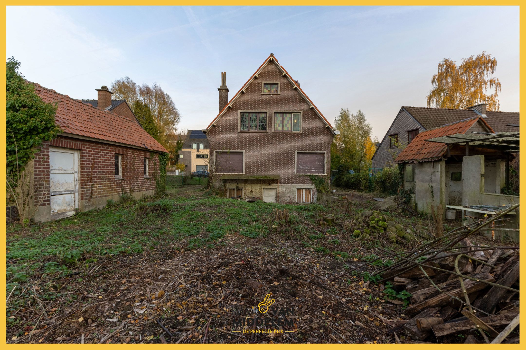RUSTIG GELEGEN TE RENOVEREN WONING MET PRACHTIG UITZICHT foto 4