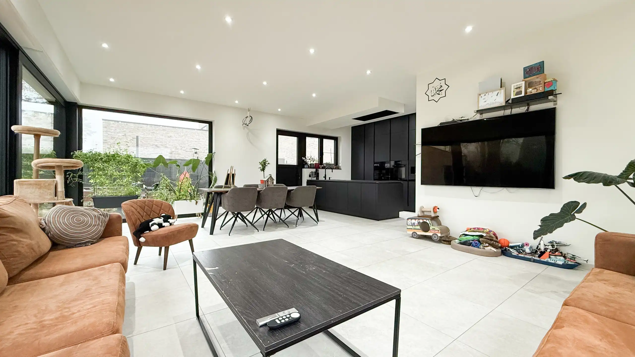 Exclusieve villa met hoogwaardige afwerking Genk! foto 6