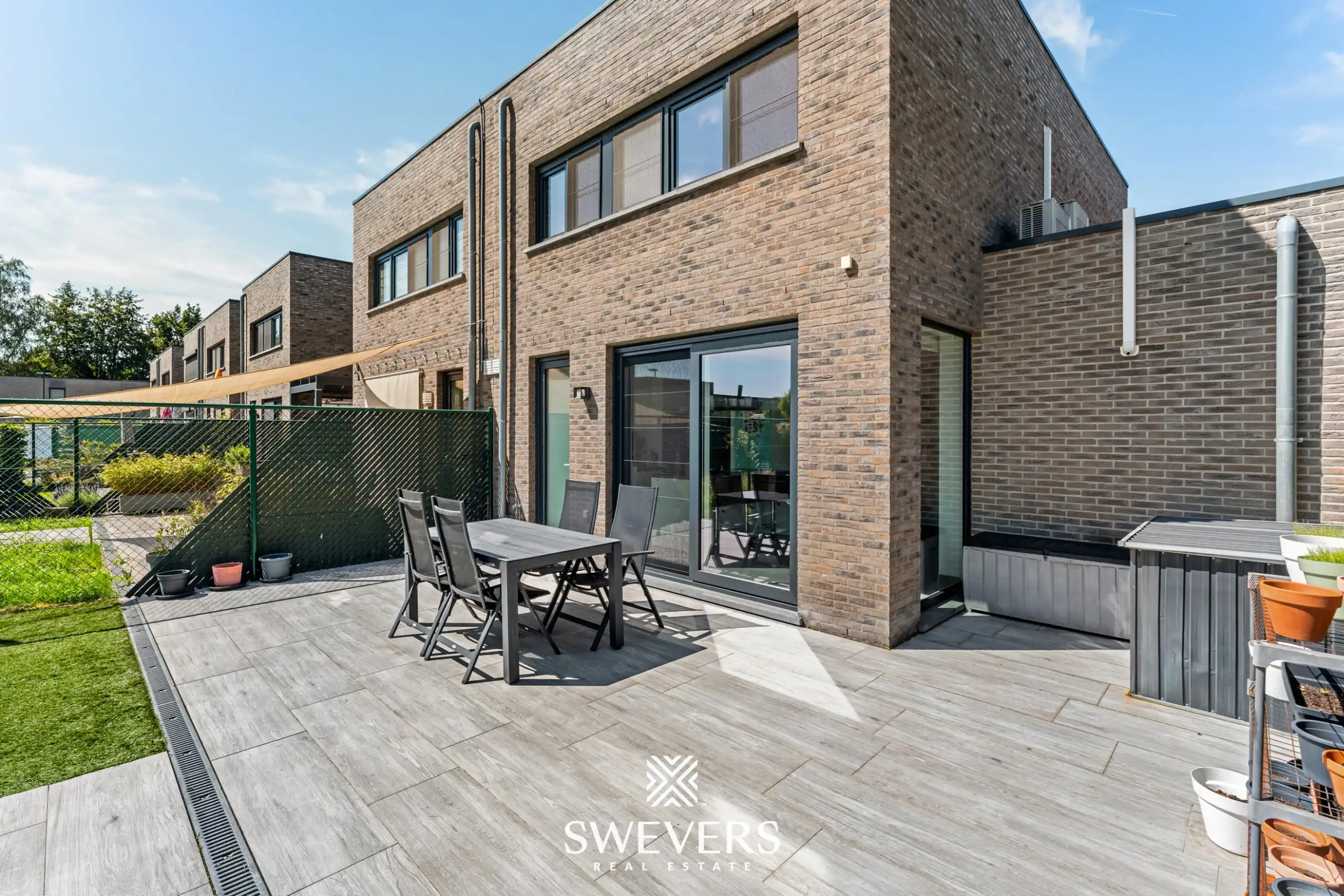 Gezinswoning met drie slaapkamers op toplocatie foto 19