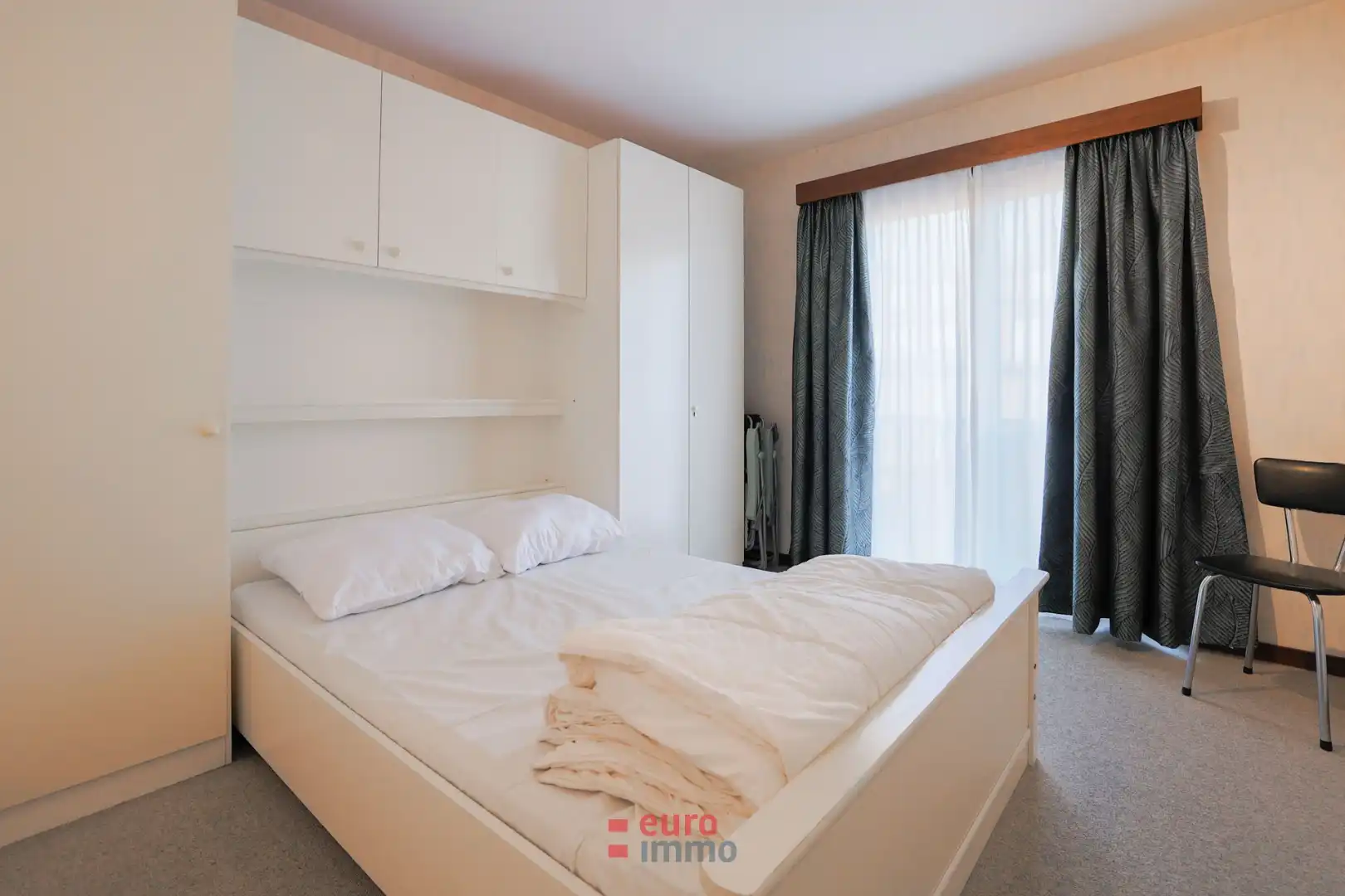 Zuid-west gericht appartement met 2 slaapkamers te koop in onze bruisende badstad! foto 9