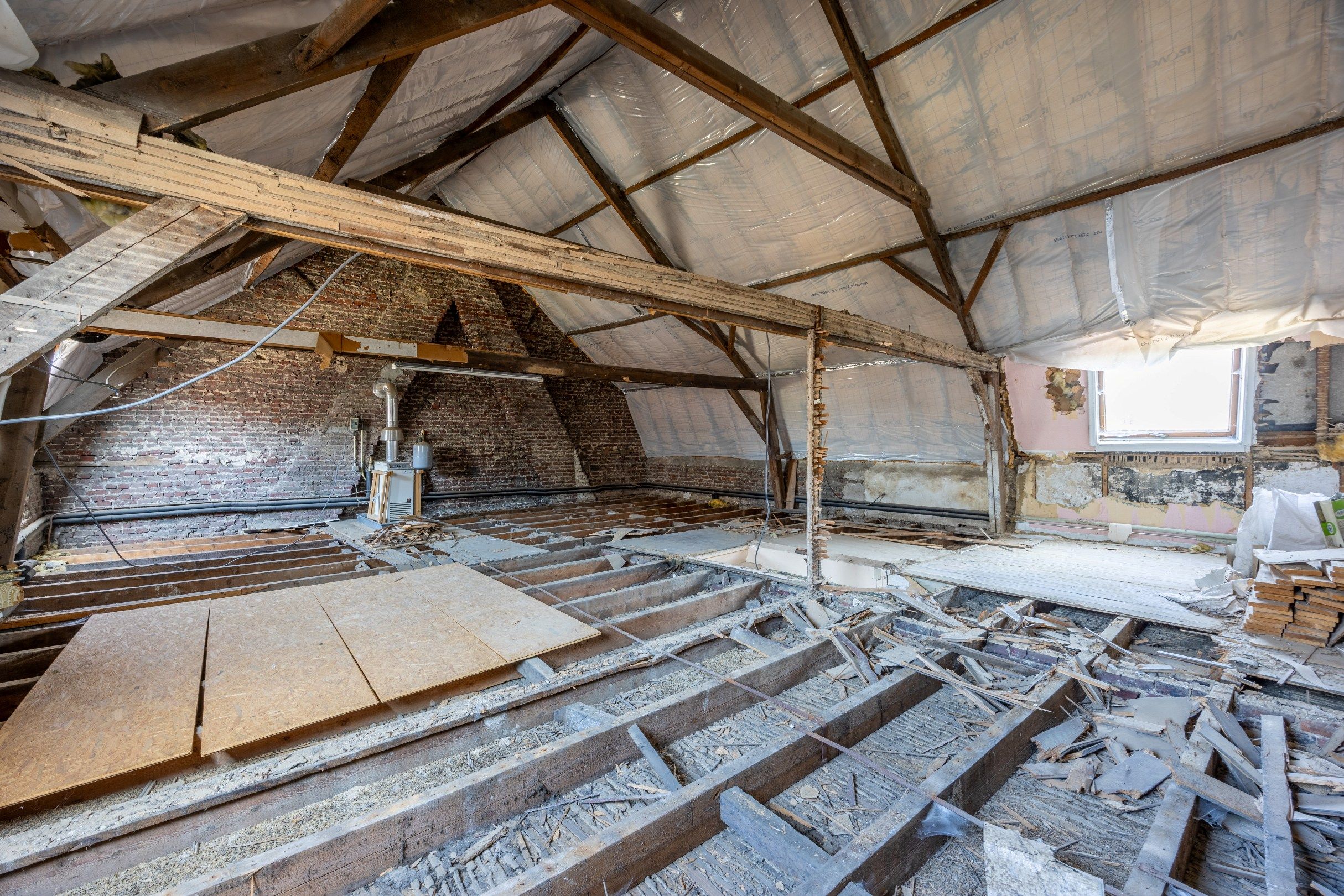 TE RENOVEREN WONING MET 1001 MOGELIJKHEDEN foto 7