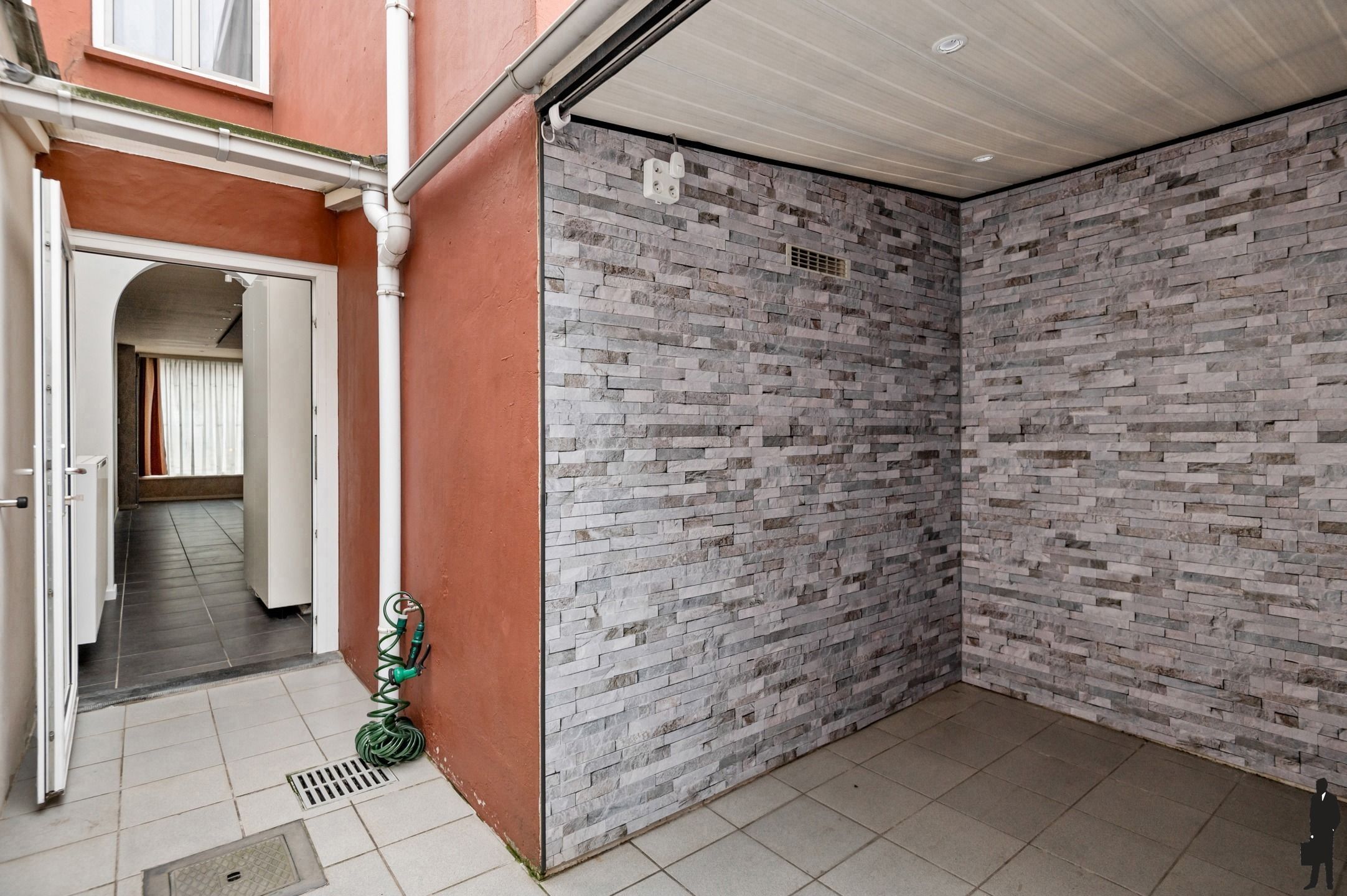 Instapklaar huis met 2 Slaapkamers op centrale locatie. foto 15