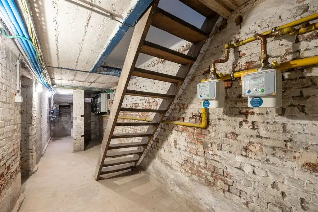 Instapklaar appartement met 2 buitenruimtes foto 17