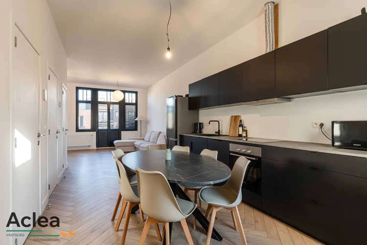 Smaakvol gerenoveerd appartement foto 2