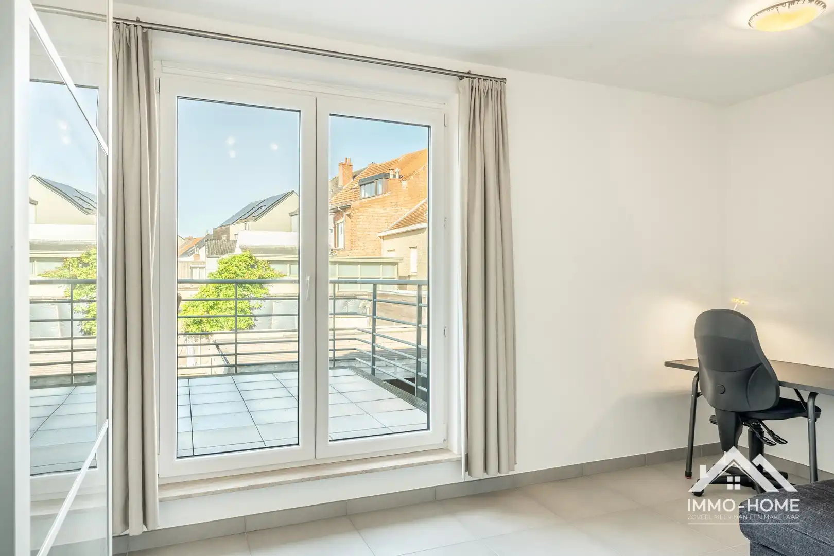 Modern instapklaar appartement op een topligging! foto 21