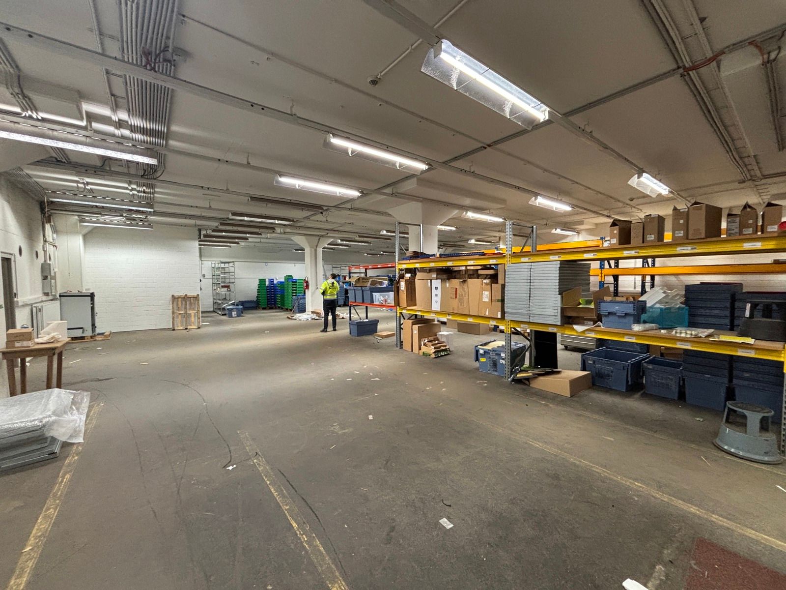 Toonzaal & magazijn te huur – Noorderlaan Antwerpen foto 9