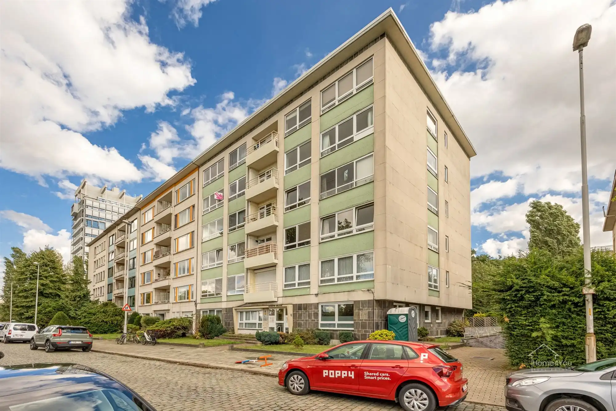 Instapklaar gerenoveerd appartement met parkzicht. foto 14
