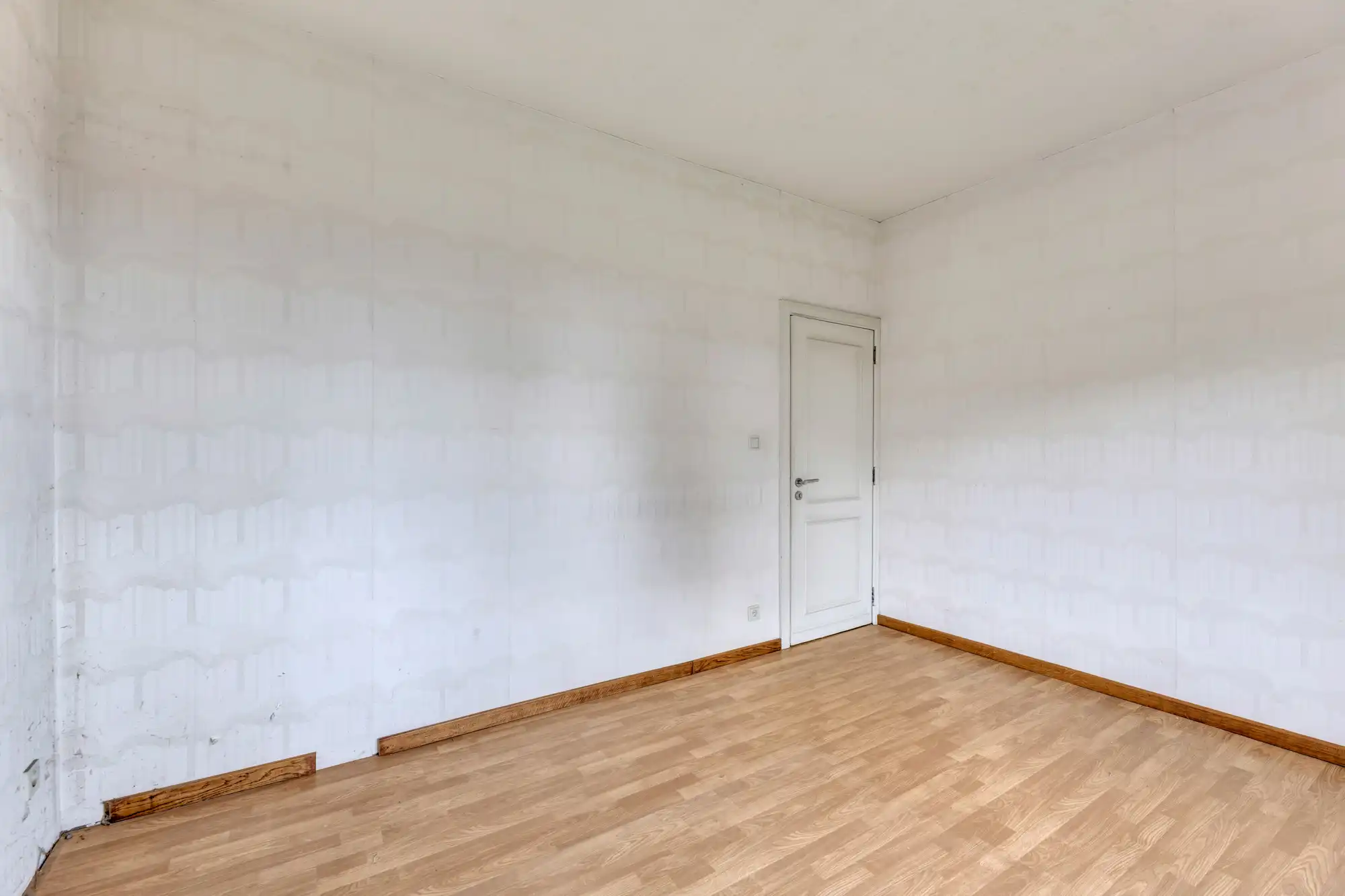 Ruime villa met 4 slpk met bouwgrond op +-18a met mooi zicht foto 15