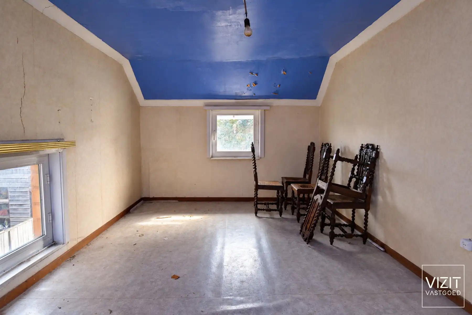 Te renoveren HOB met 3 slaapkamers foto 13