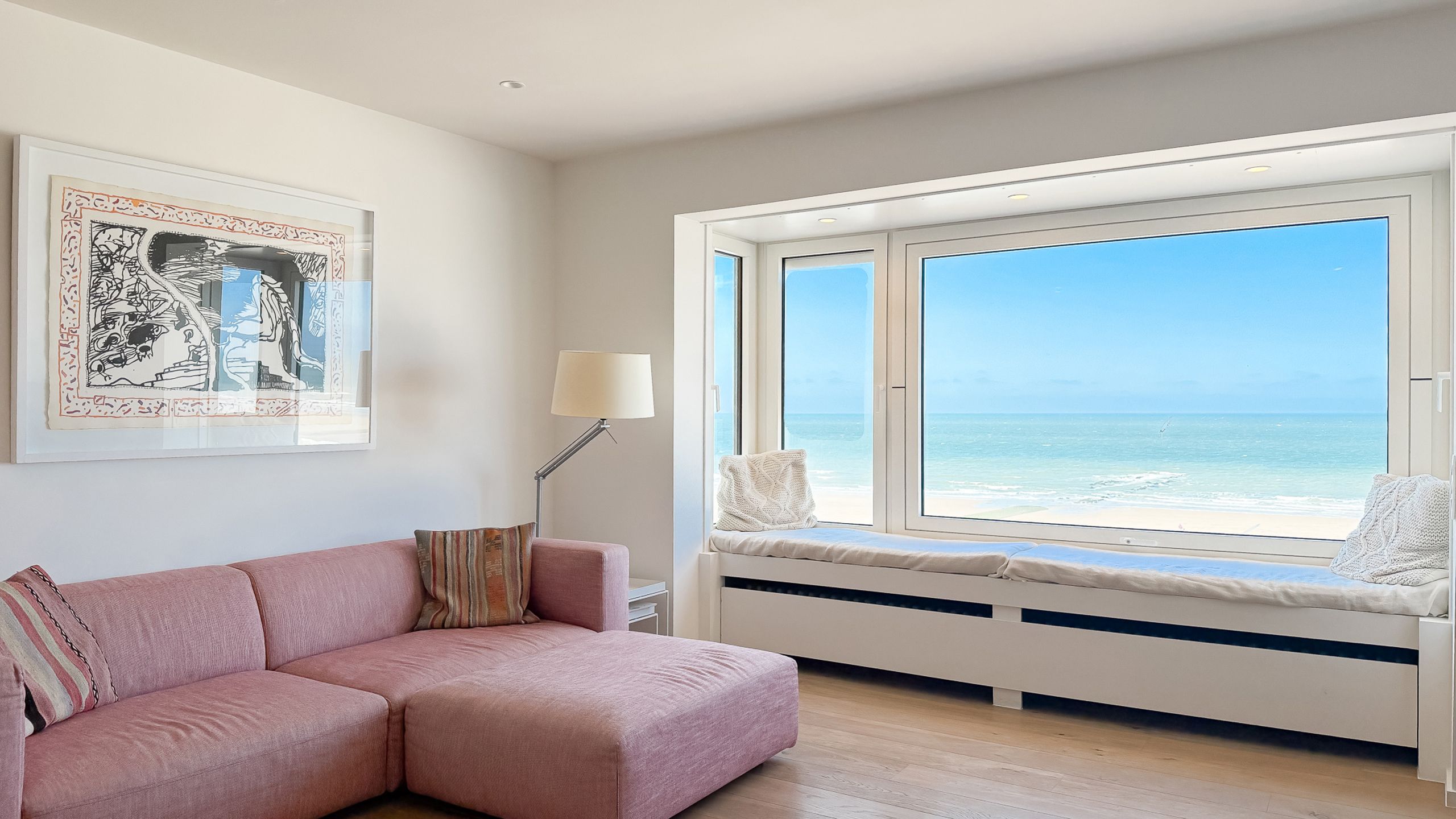Zeedijk | Frontaal zeezicht – 2 slaapkamers – gerenoveerd foto 6