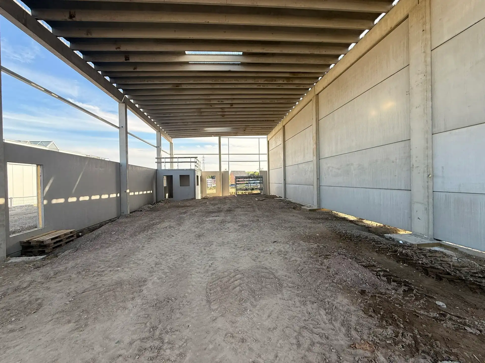 Nieuwbouw KMO-unit te huur in Temse foto 4