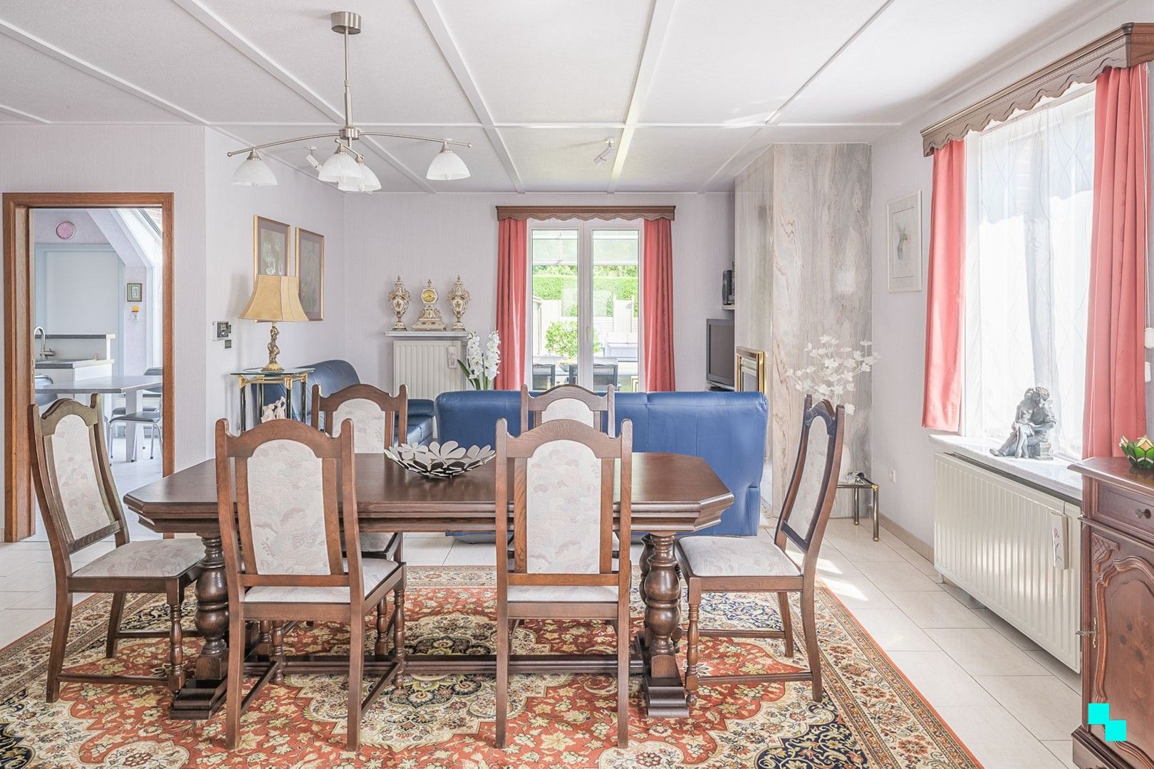 Charmante woning met zonnige tuin te Merelbeke Centrum foto 3