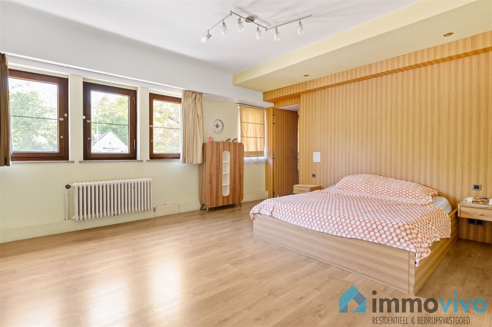 Karaktervolle rietgedekte villa op 1.120 m² met 5 slaapkamers en badkamers (475 m² bewoonbaar!) foto 18