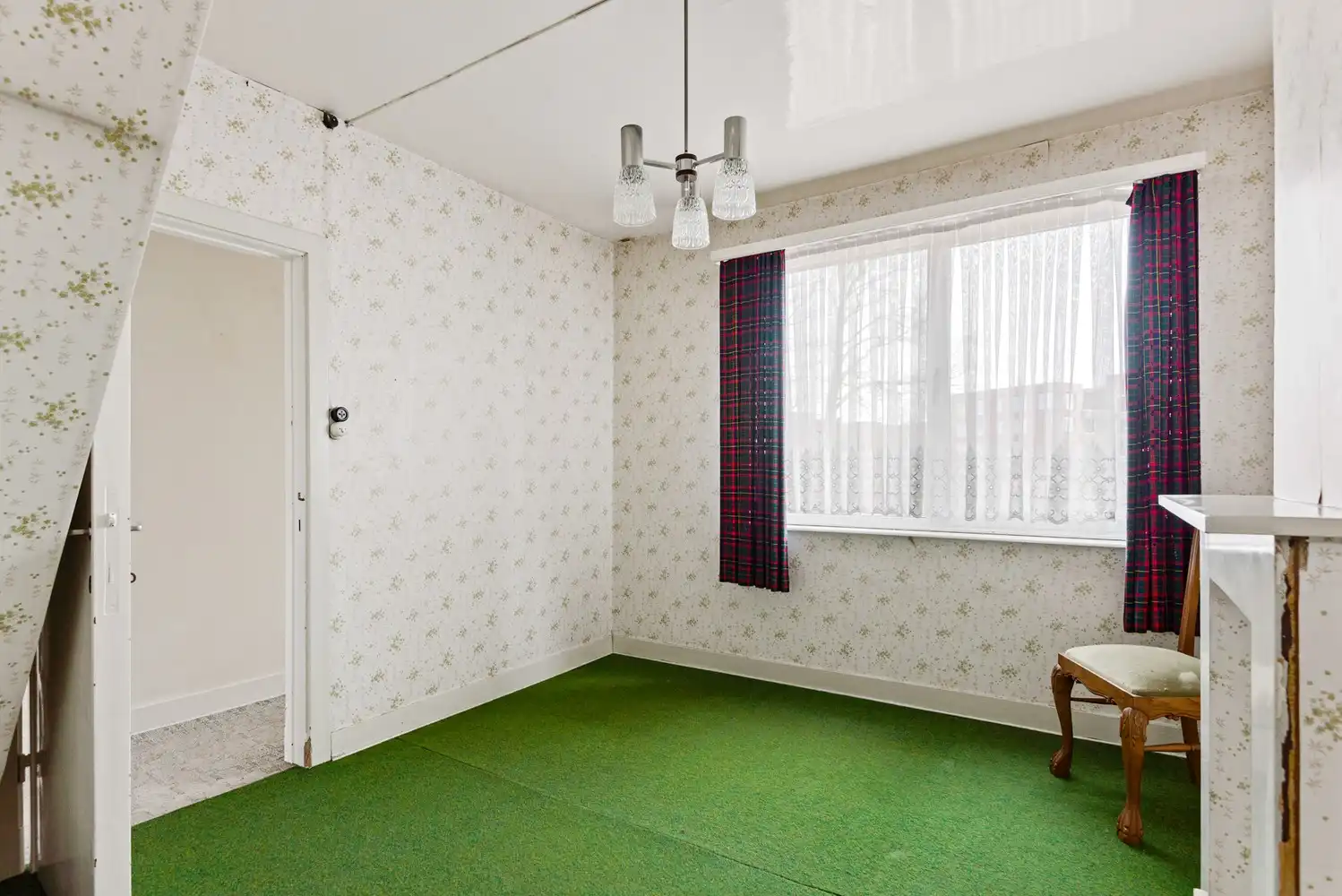 Te renoveren woning met 3 slaapkamers, veel potentieel en een groene tuin in Lier! foto 15