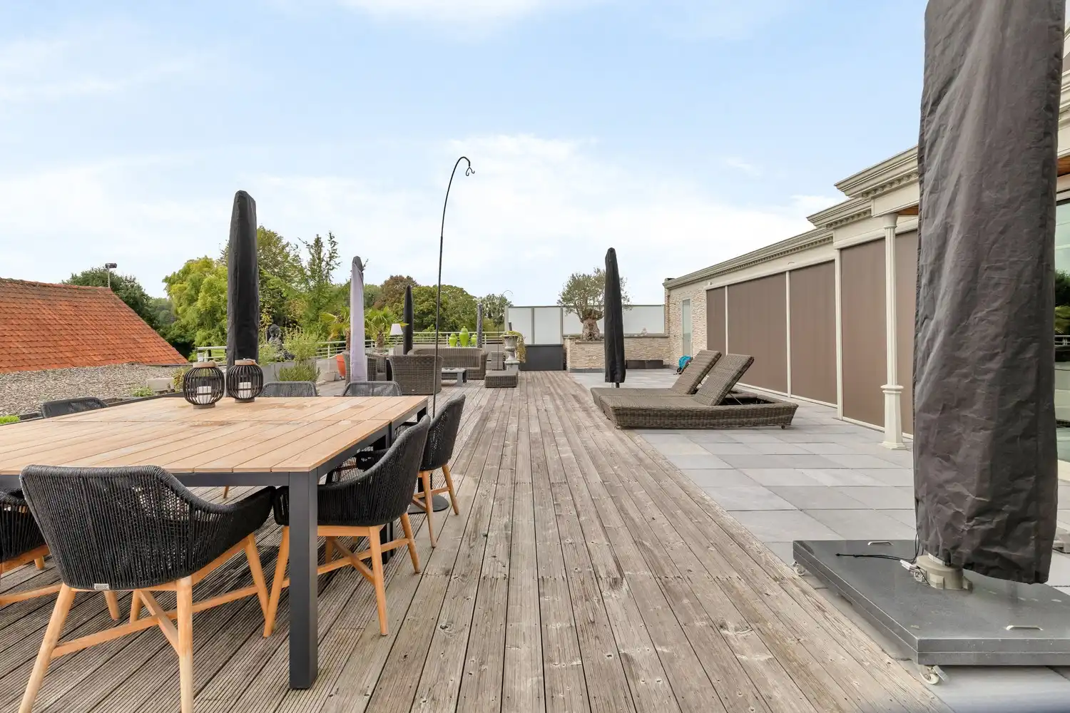 Unieke vastgoedopportuniteit! Ruim bedrijfscomplex met 2 appartementen en exclusief penthouse op 46a 55ca! foto 73