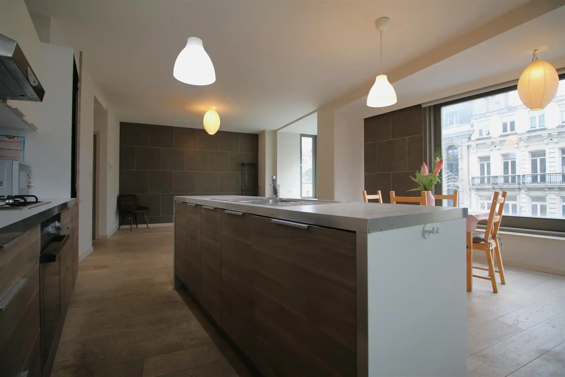 Ruim appt 3 slpk in hartje Brussel foto 6