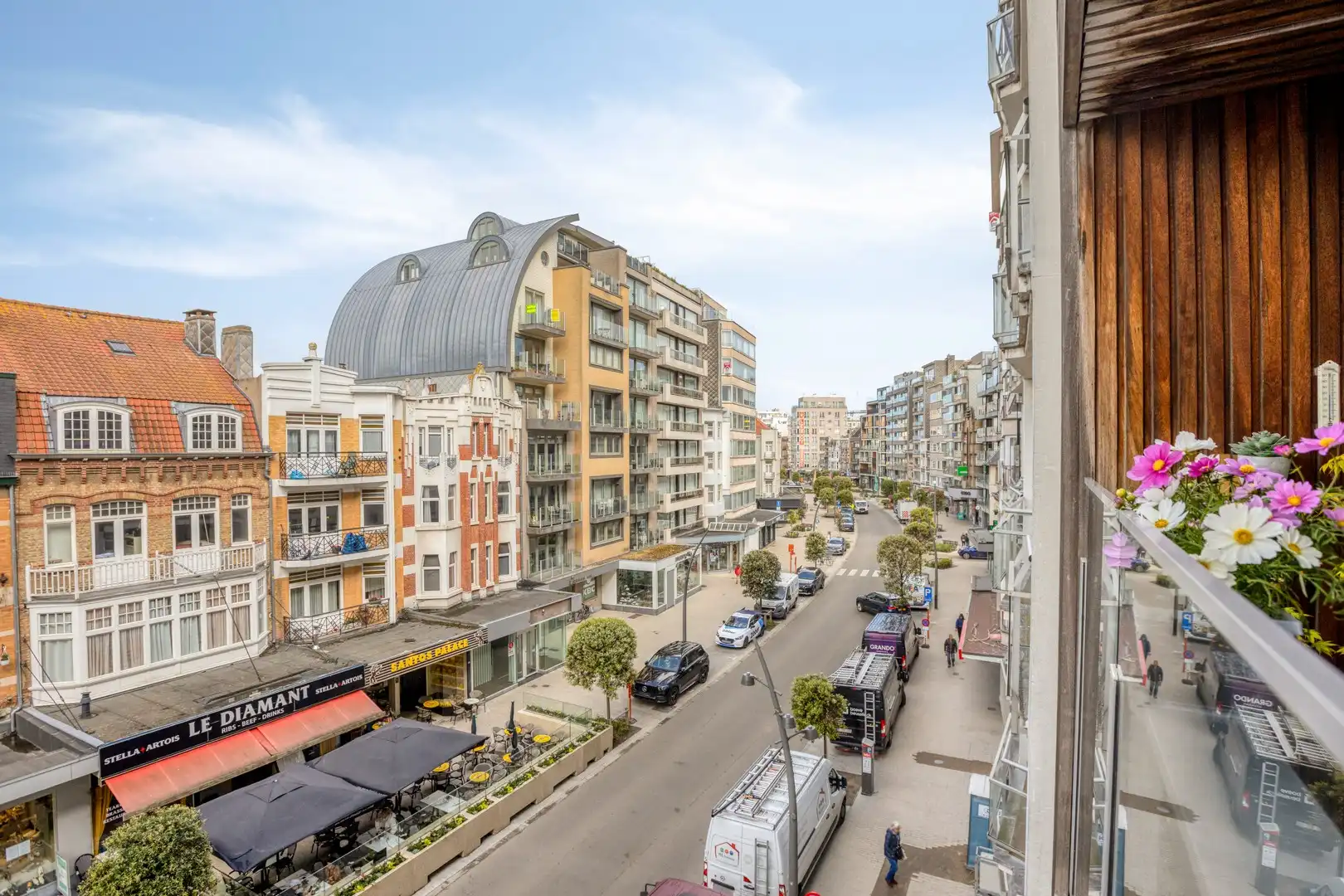Zongericht woonappartement in hartje De Panne foto 39