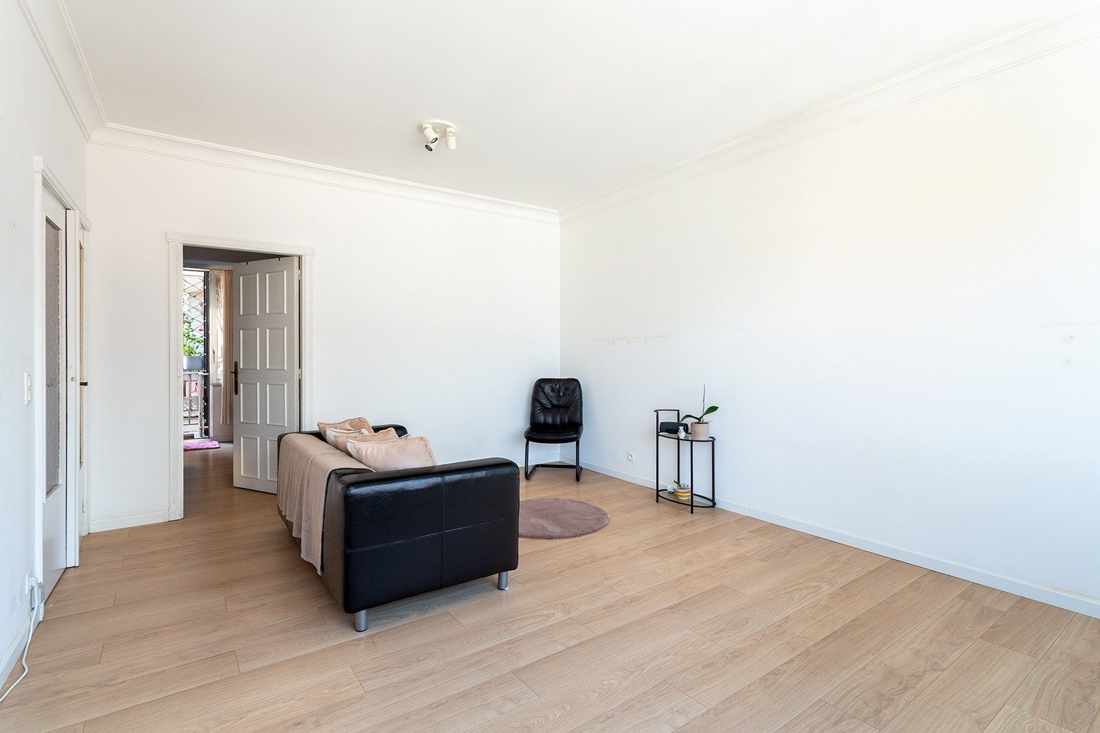 Op te frissen appartement op centrale locatie foto 2