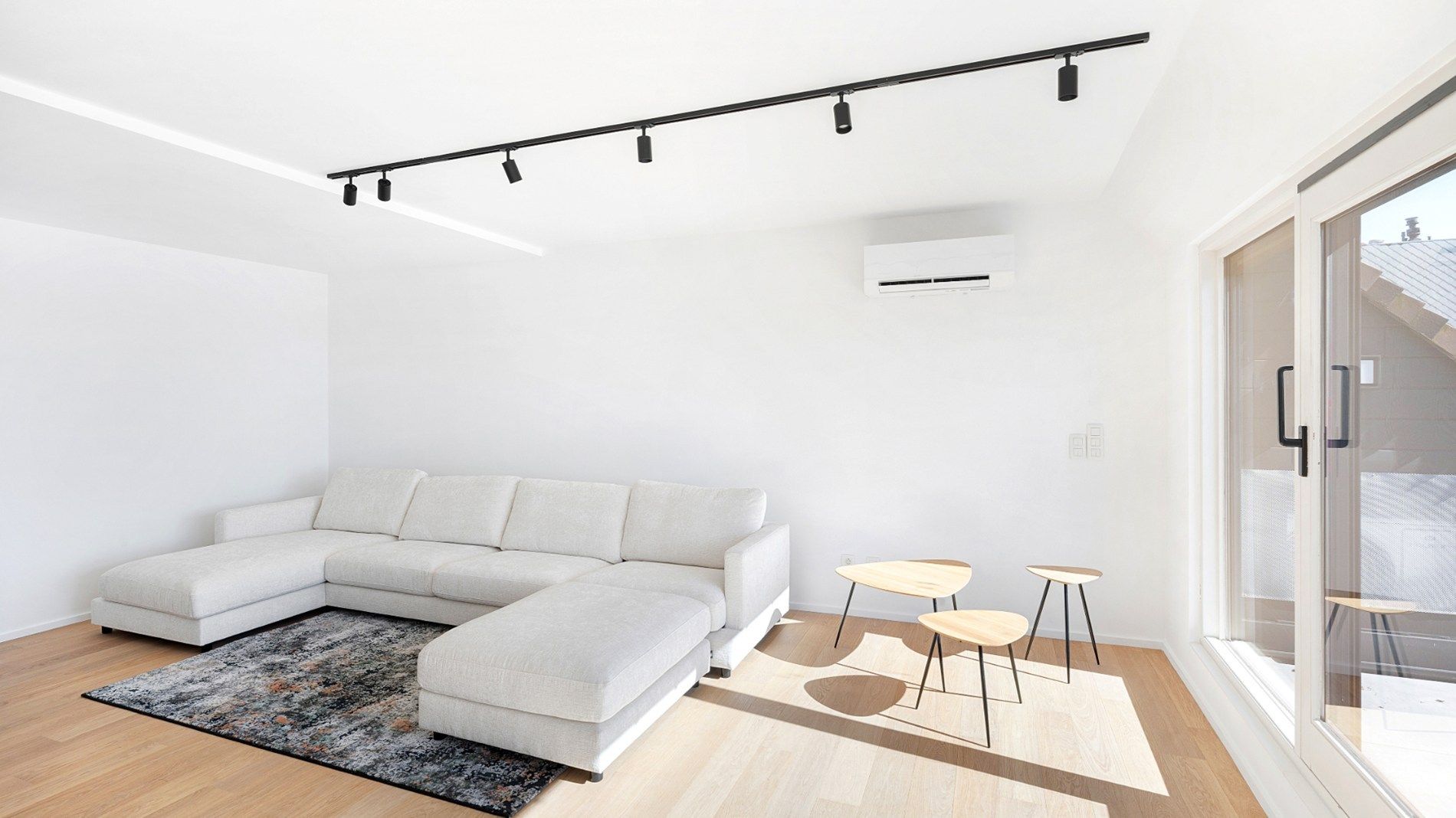 Prachtig duplex appartement met 18 meter gevelbreedte en groot zuid gericht terras met open zicht over het Knokse hinterland foto 8